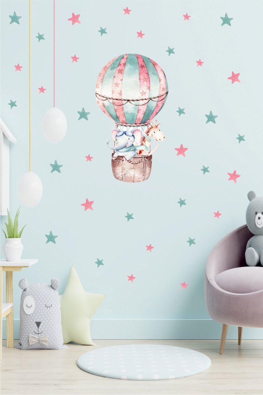 Suluboya Sevimli Hayvanlar Uçan Balon ve Yıldızlar Çocuk Odası Duvar Sticker