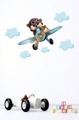 Sevimli Pilot ve Bulutlar Çocuk Odası Duvar Sticker