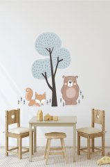 Ağaç Altındaki Tilki ve Sevimli Ayı Çocuk Odası Duvar Sticker