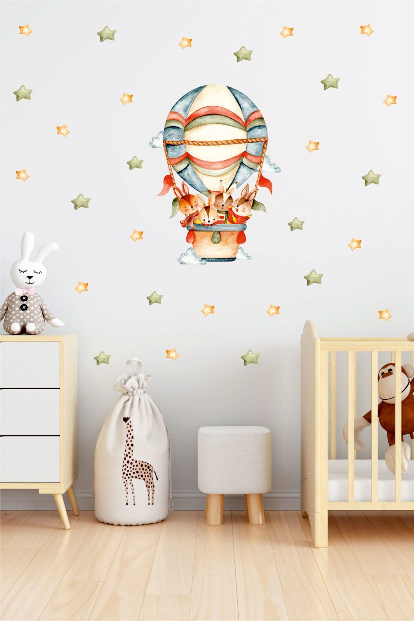 Sevimli Tavşanlar Uçan Balonda Çocuk Odası Duvar Sticker