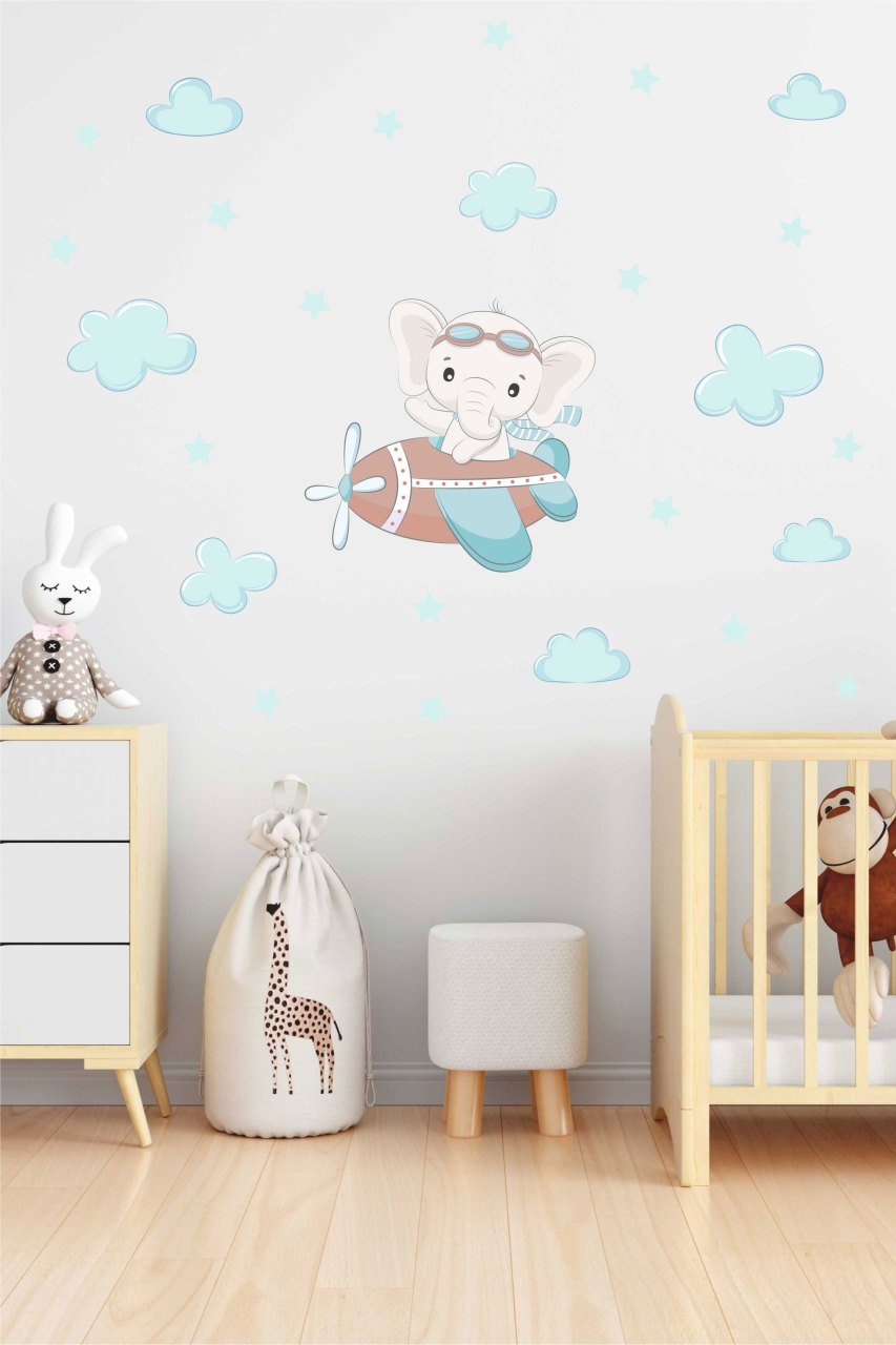 Sevimli Uçan Fil Çocuk Odası Duvar Sticker